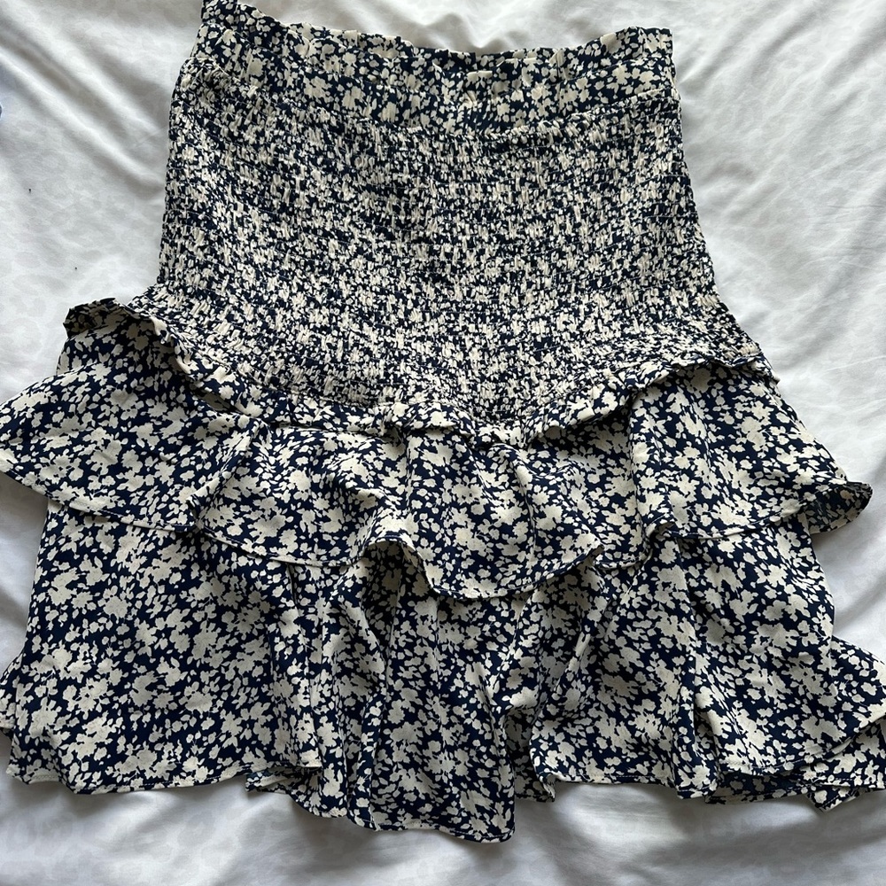SHEIN bundle skirts & shorts, size m/l